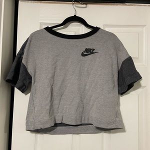 Breathable Nike Crop Top